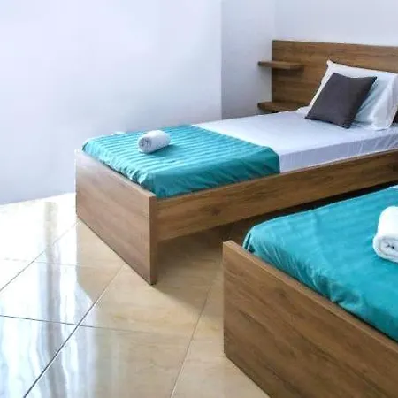 Lux * Vlore